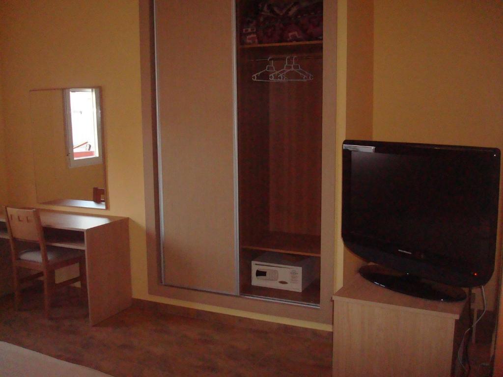 Hotel Los Chiles Villanueva Del Arzobispo Pokój zdjęcie