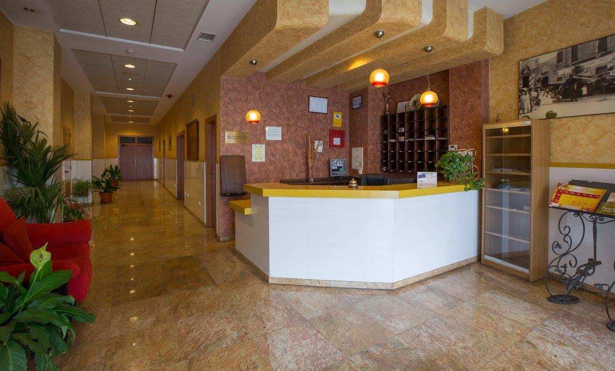 Hotel Los Chiles Villanueva Del Arzobispo Zewnętrze zdjęcie